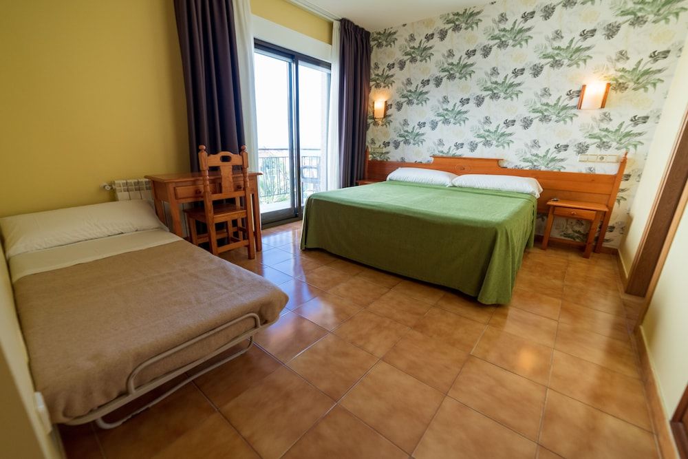Double Room, Extra Bed (Sea view)