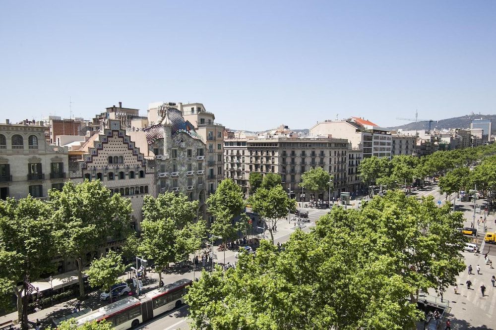 undefined Godó Luxury Apartment Passeig de Gracia 3
