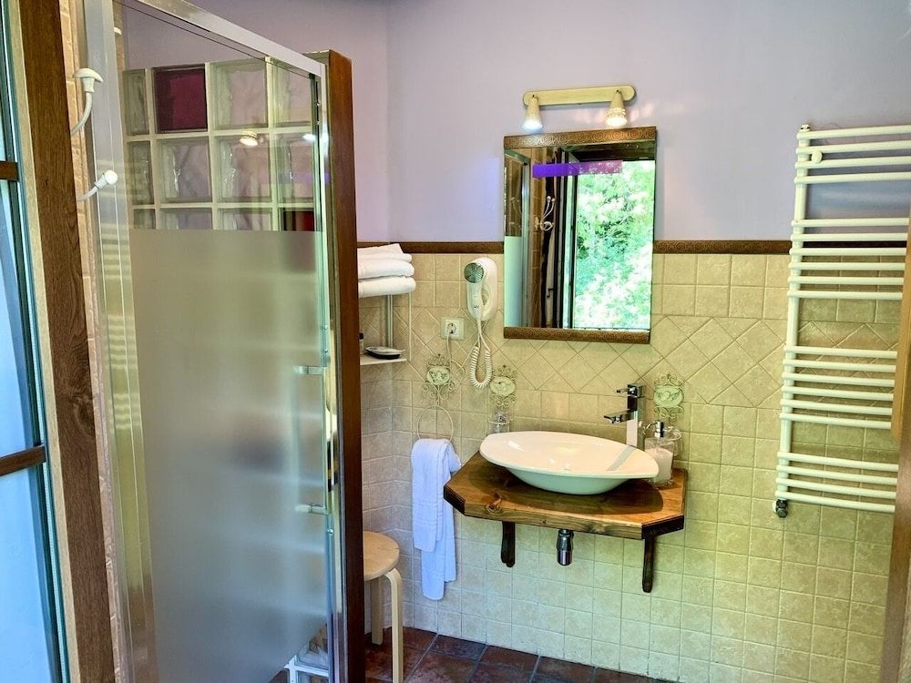 Akla Hotel La Casa Del Puente Standard Double Room, Private Bathroom 3