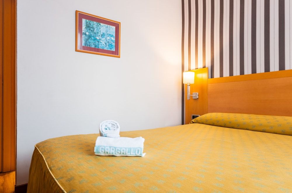 Hotel Lyon Double Room 3