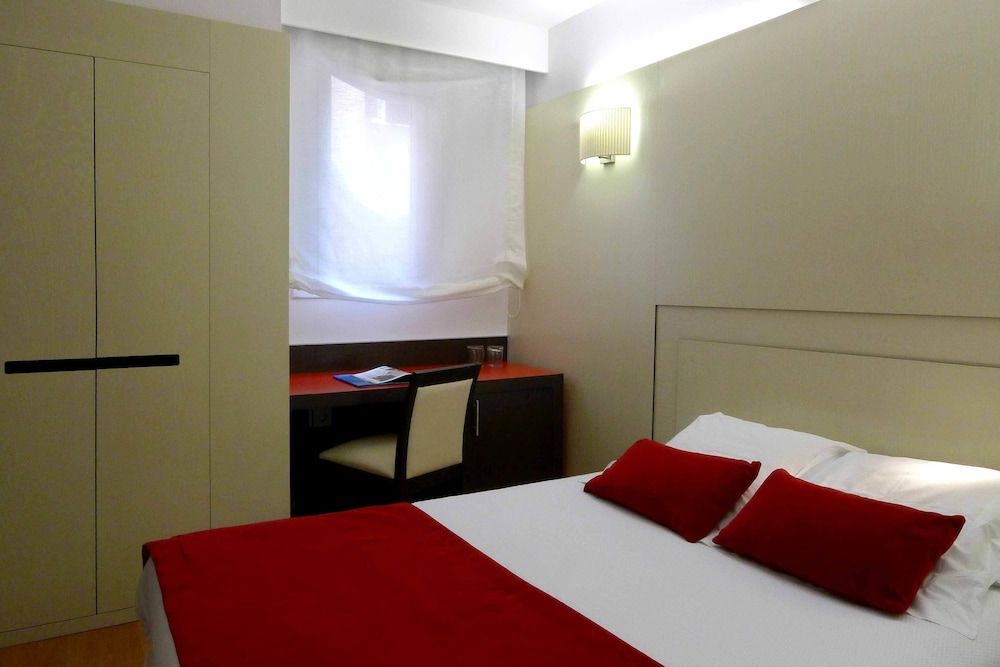 Grupotel Gravina Double Room (Small)