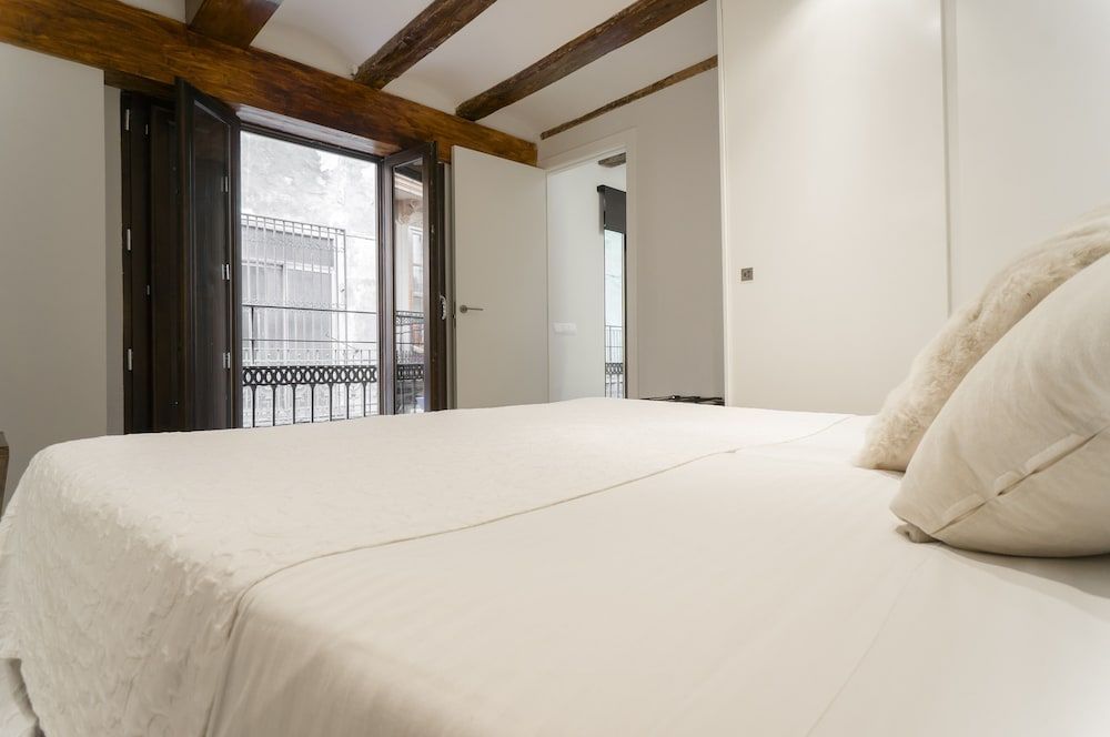 undefined Richmond Apartments by Hoom 10