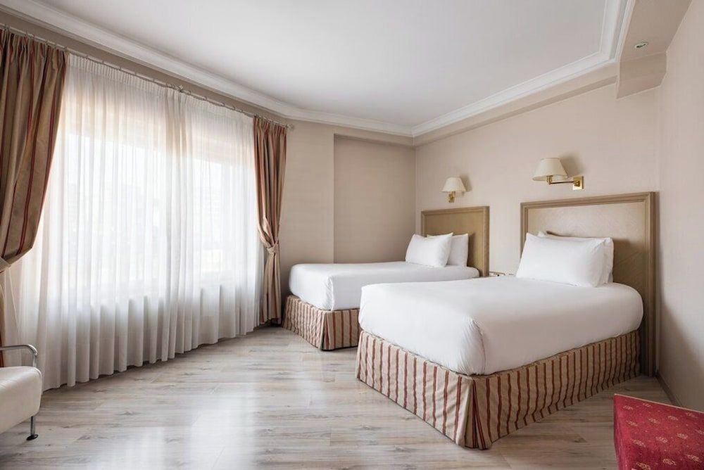 Crisol Almirante Bonifaz Twin Room