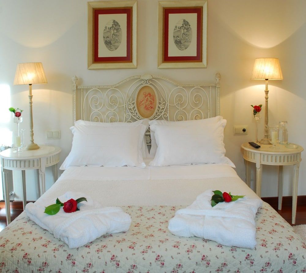 Rusticae Torre do Río Basic Double Room, River View 3