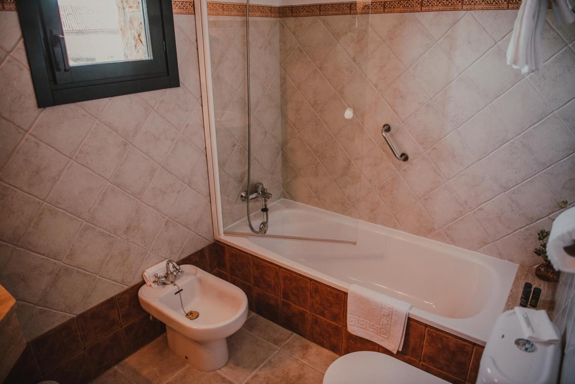 Queen Room with Sea View