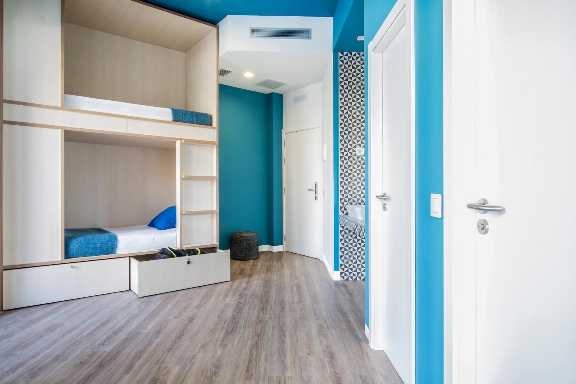 undefined Mola Hostel 7