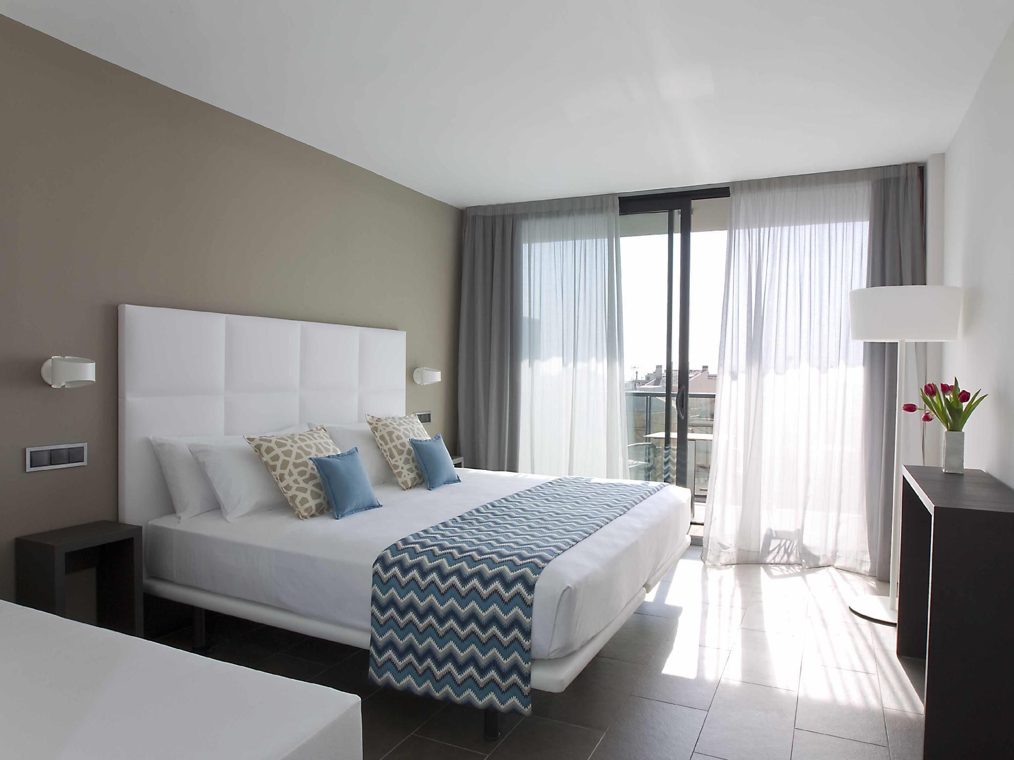 Altafulla Mar Hotel Superior Pool View 2