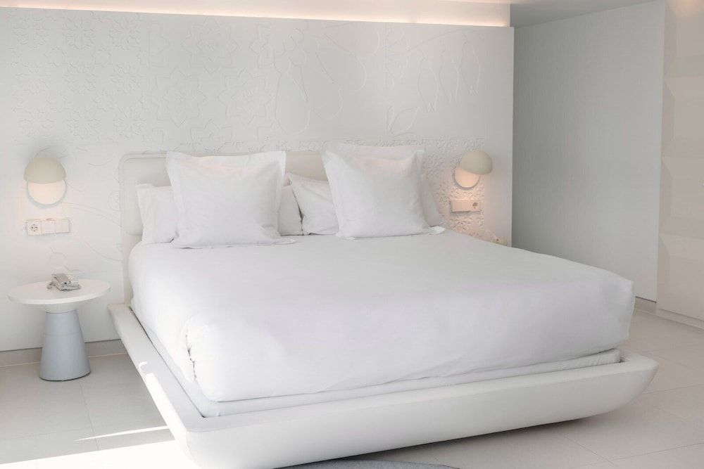 Junior Double Room, Balcony, Beach View