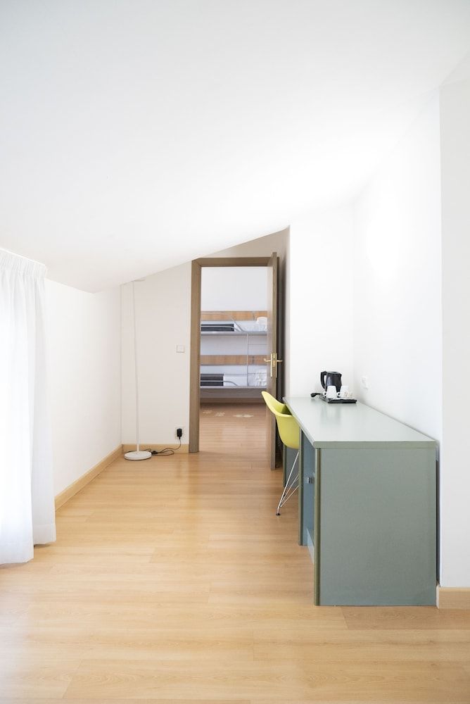 Hotel Urdanibia Park Family Room 2