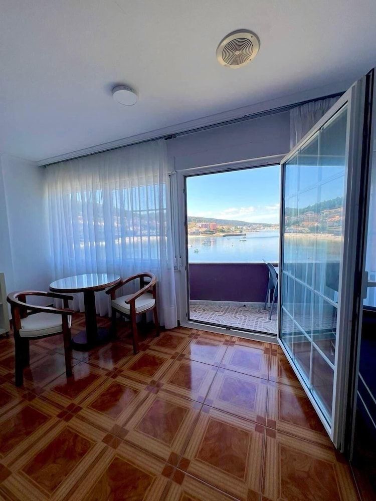 Hotel Playa de Quenxe Comfort Double Room, Ensuite, Sea View (vistas) 4