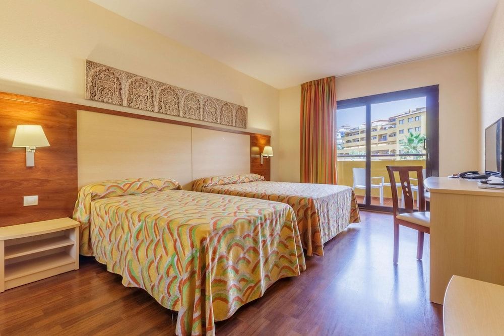 Standard Triple Room (3 adults)