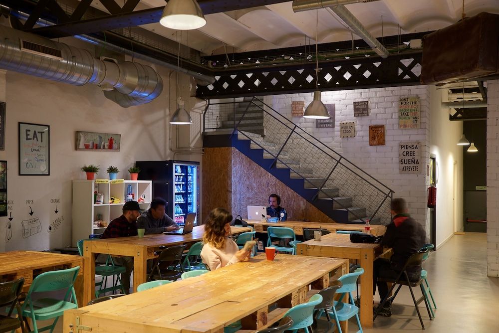 undefined Bed & Bike Hostel Barcelona 5