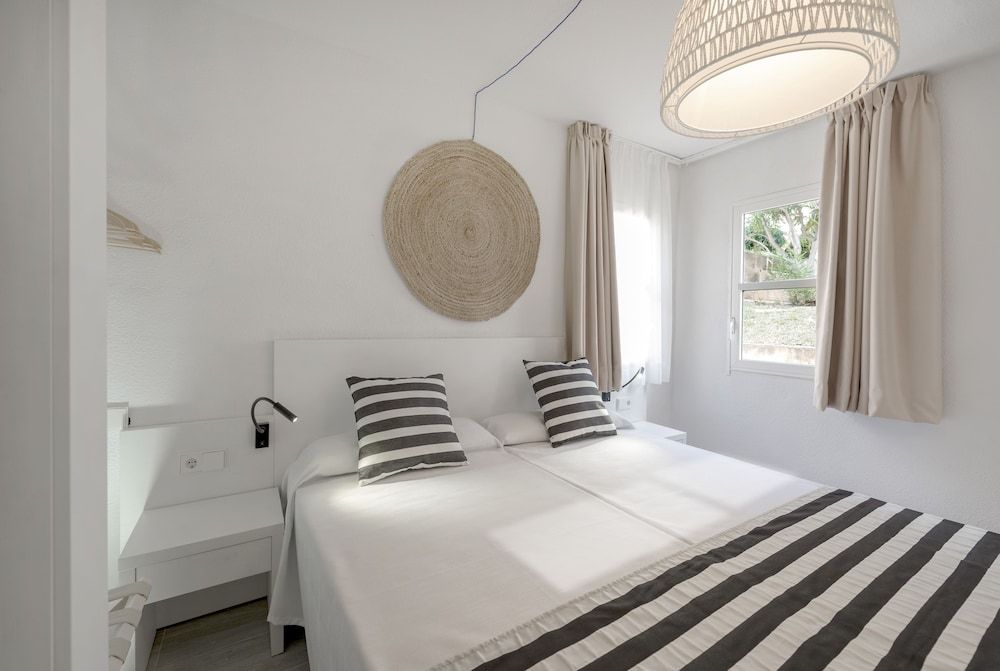 Suite, Balcony (2 adults + 1 child)