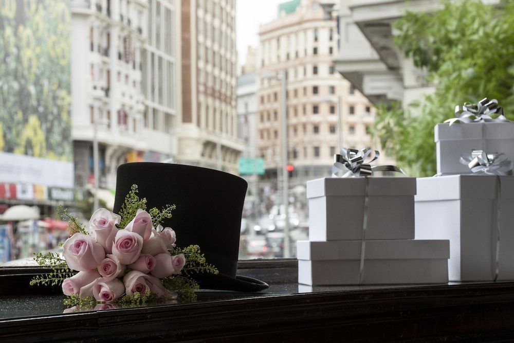 undefined Hotel Emperador 5