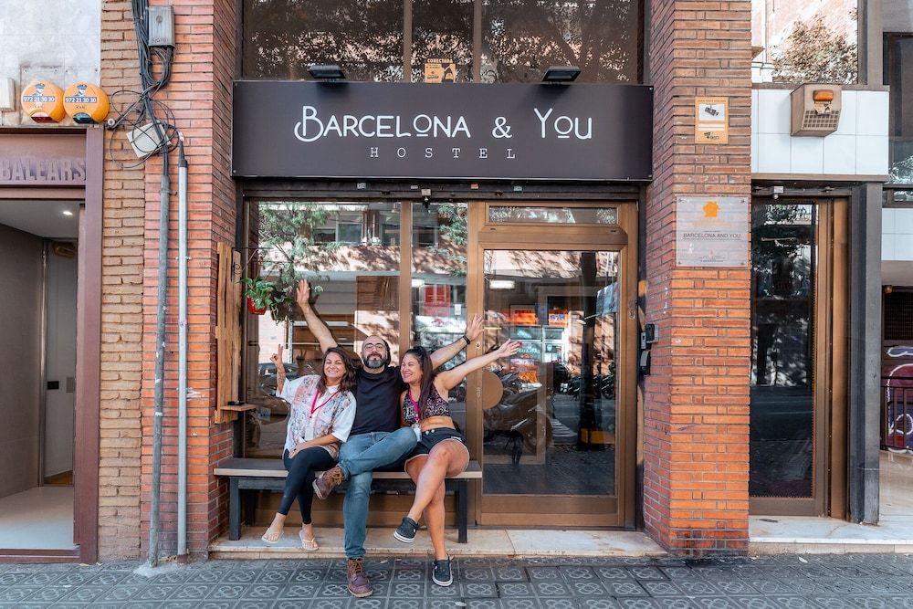 undefined Barcelona and You - Hostel 10
