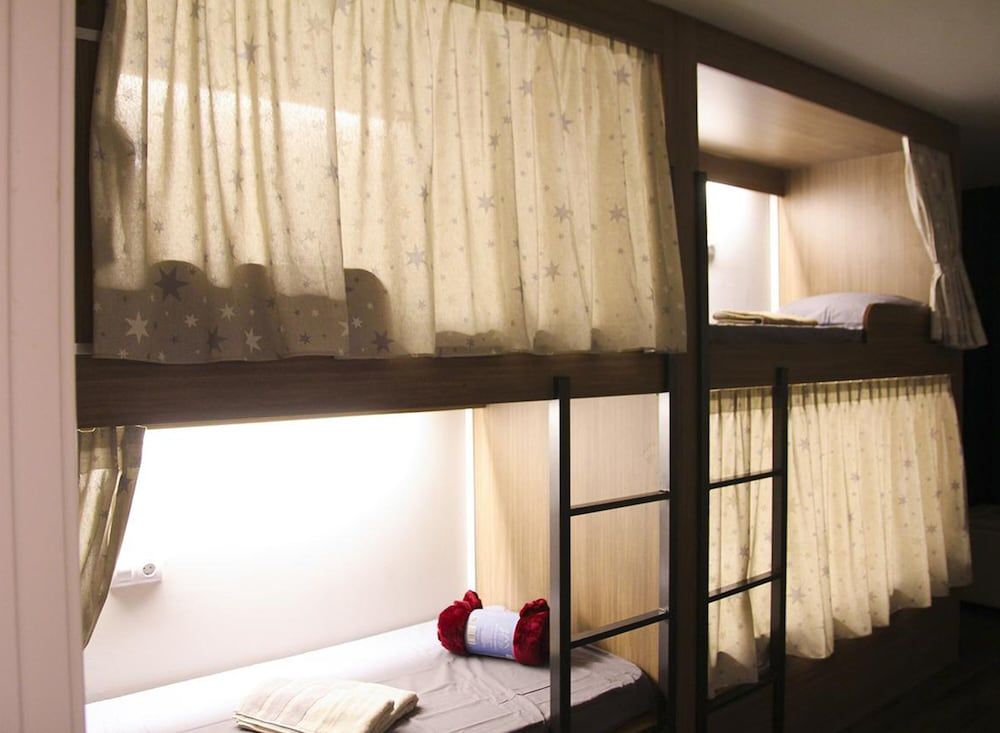 Barcelona and You - Hostel Standard Shared Dormitory, Mixed Dorm