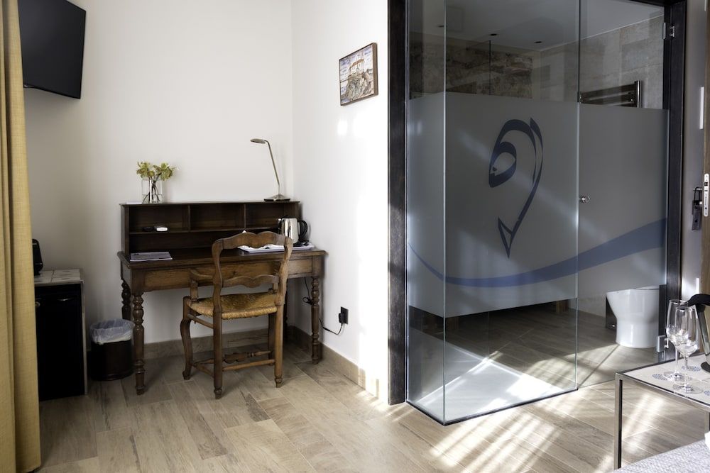 Hotel Sa Voga Romantic Suite, Hot Tub 9