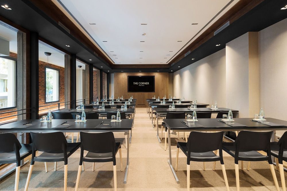 undefined The Corner Hotel 7