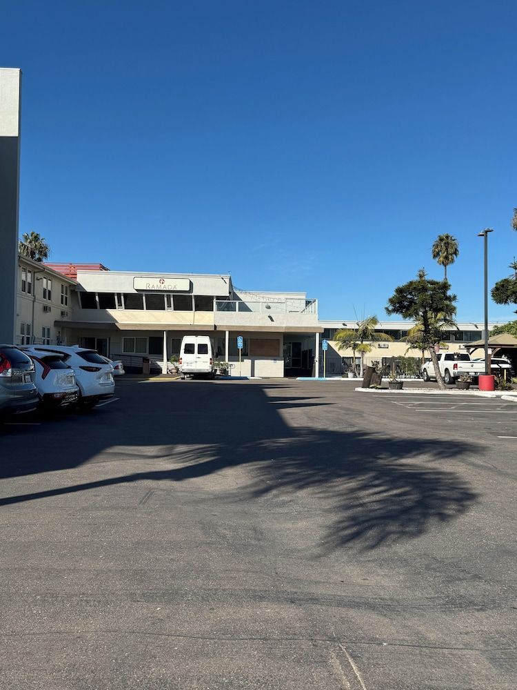 undefined Ramada by Wyndham San Diego Airport 8
