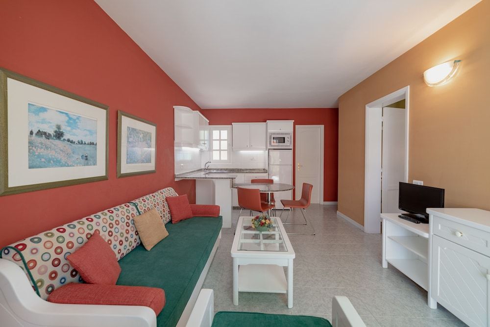 Club Vista Serena Standard Apartment, Multiple Beds (1 Adult) 12