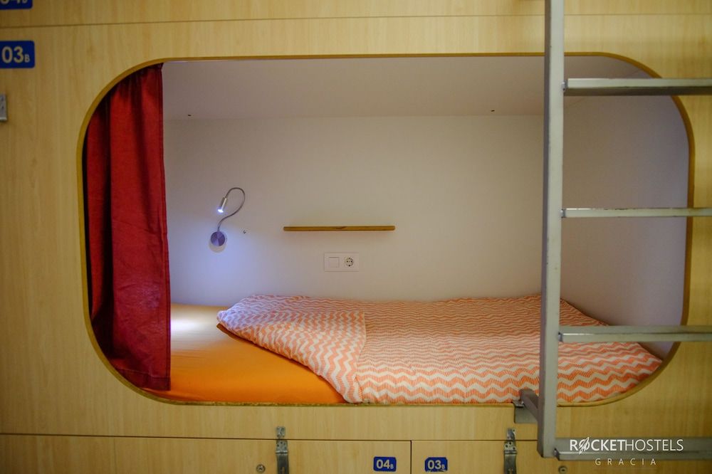 Rocket Hostels Gràcia Shared Dormitory, Shared Bathroom (16 pax) 6