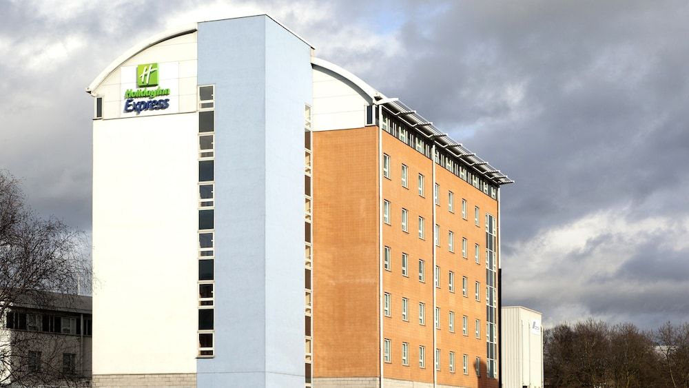 undefined Holiday Inn Express London - Limehouse by IHG 10