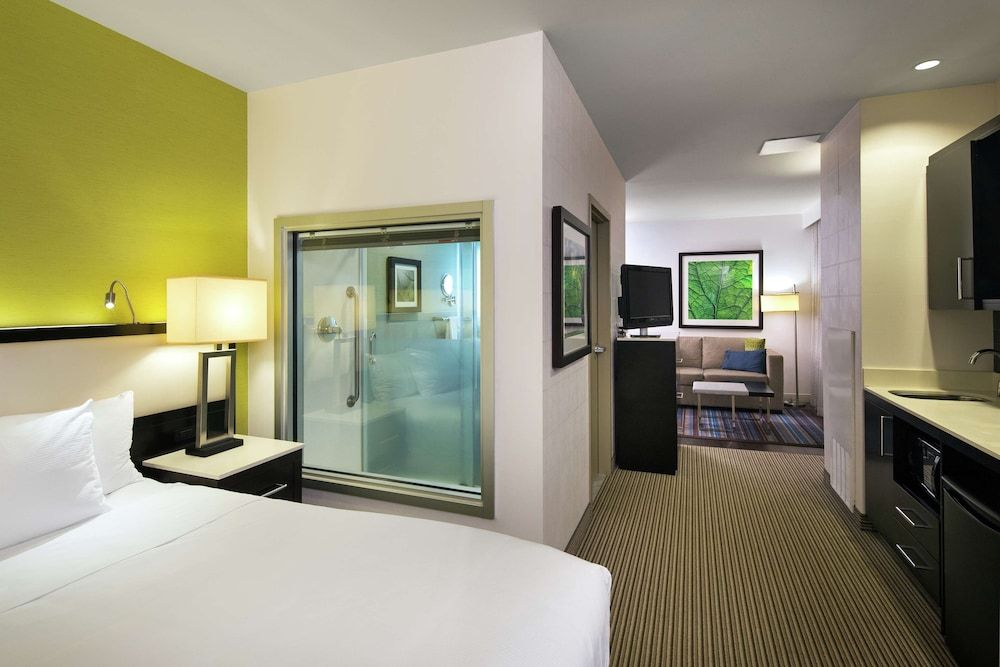 Studio Suite, 1 King Bed