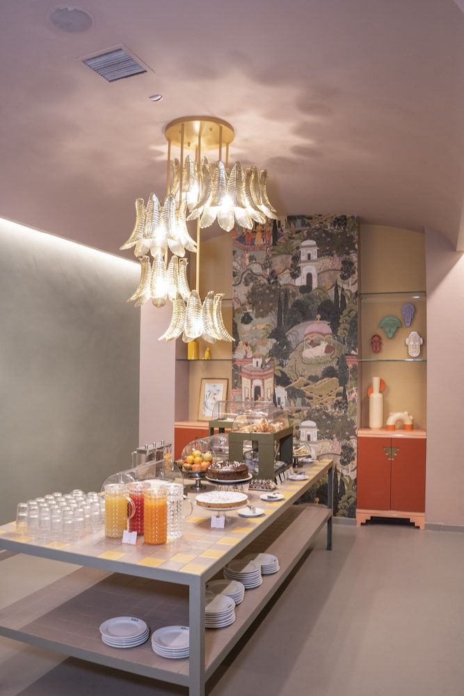 undefined Hotel Milani 10