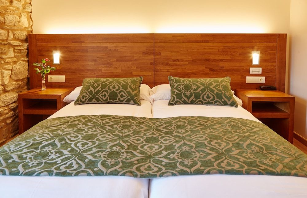 Mapoula Double Room, City View 9