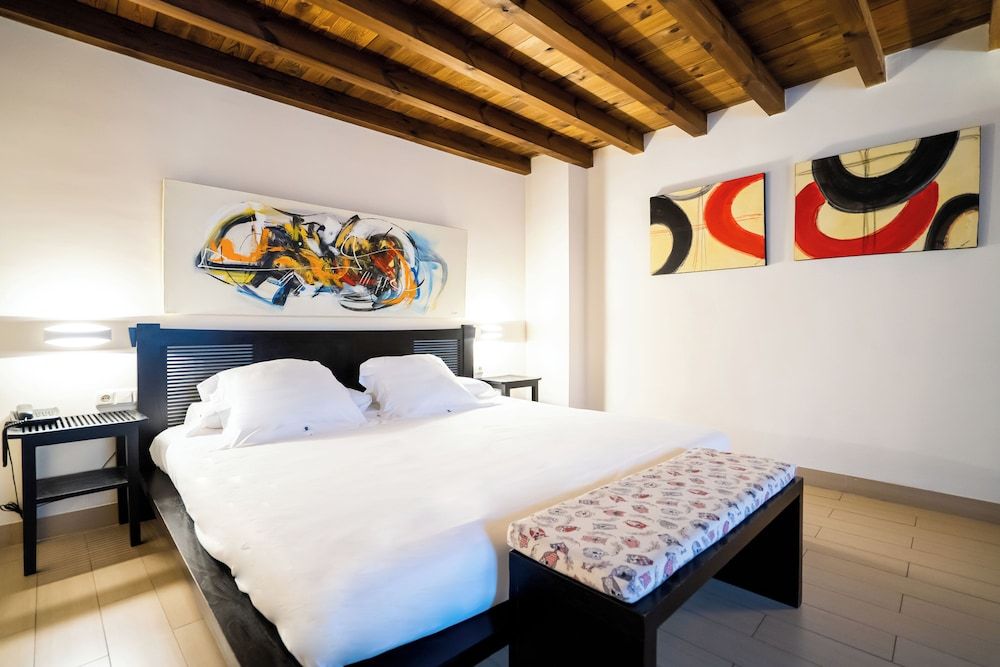 Hotel YIT Abentofail Superior Double Room 5