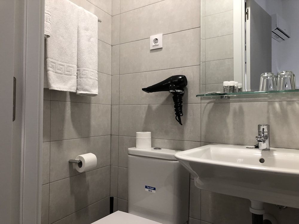 undefined Hostal Rias Bajas 6