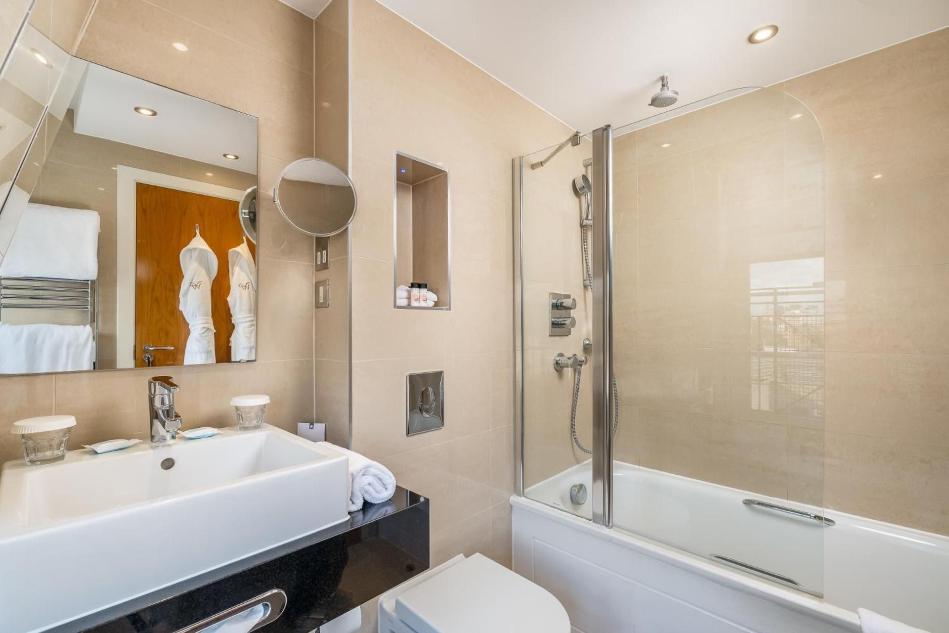 undefined Washington Mayfair Hotel 7