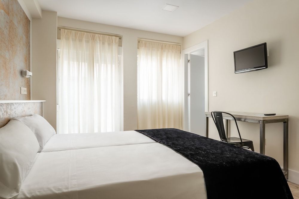 Hotel YIT Casablanca Double Room (with Parking) 7