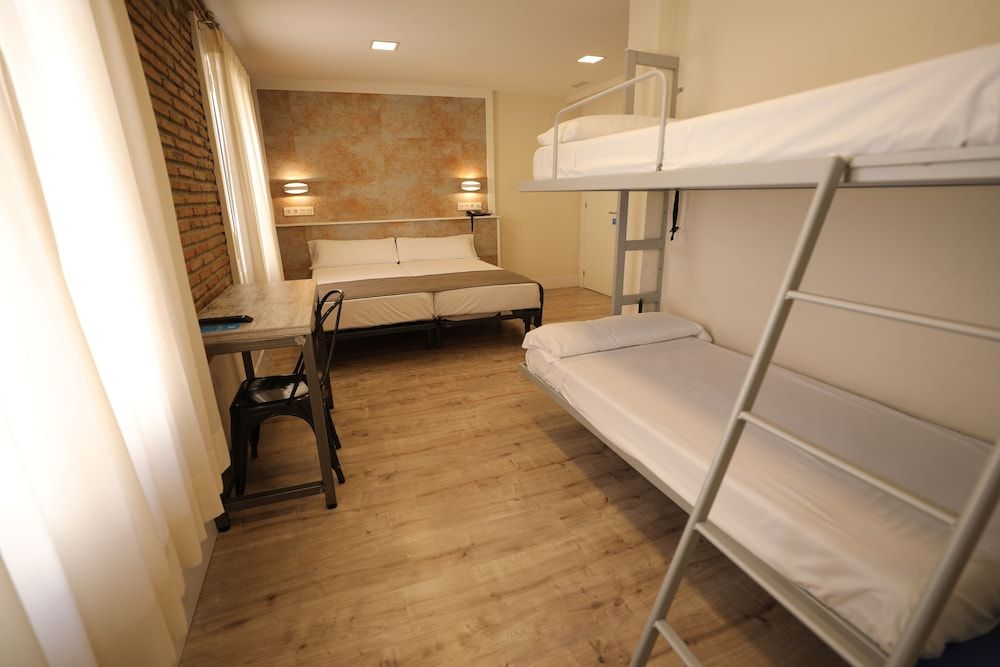 Hotel YIT Casablanca Triple Room 5