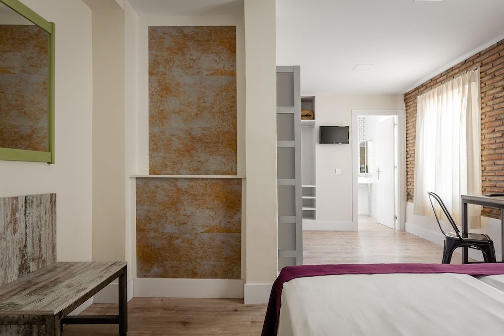 Hotel YIT Casablanca Triple Room 2