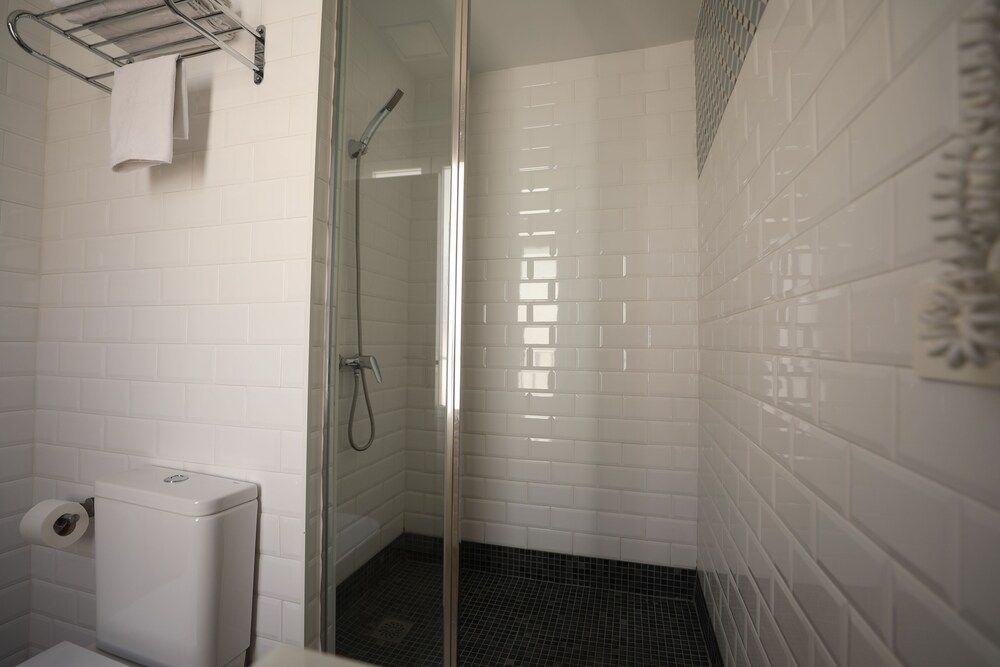 Hotel YIT Casablanca Triple Room 15