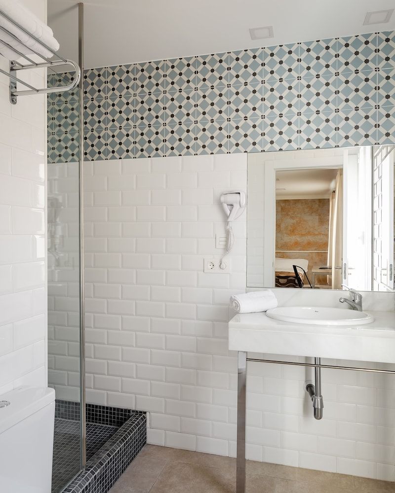 Hotel YIT Casablanca Double Room (with Parking) 11