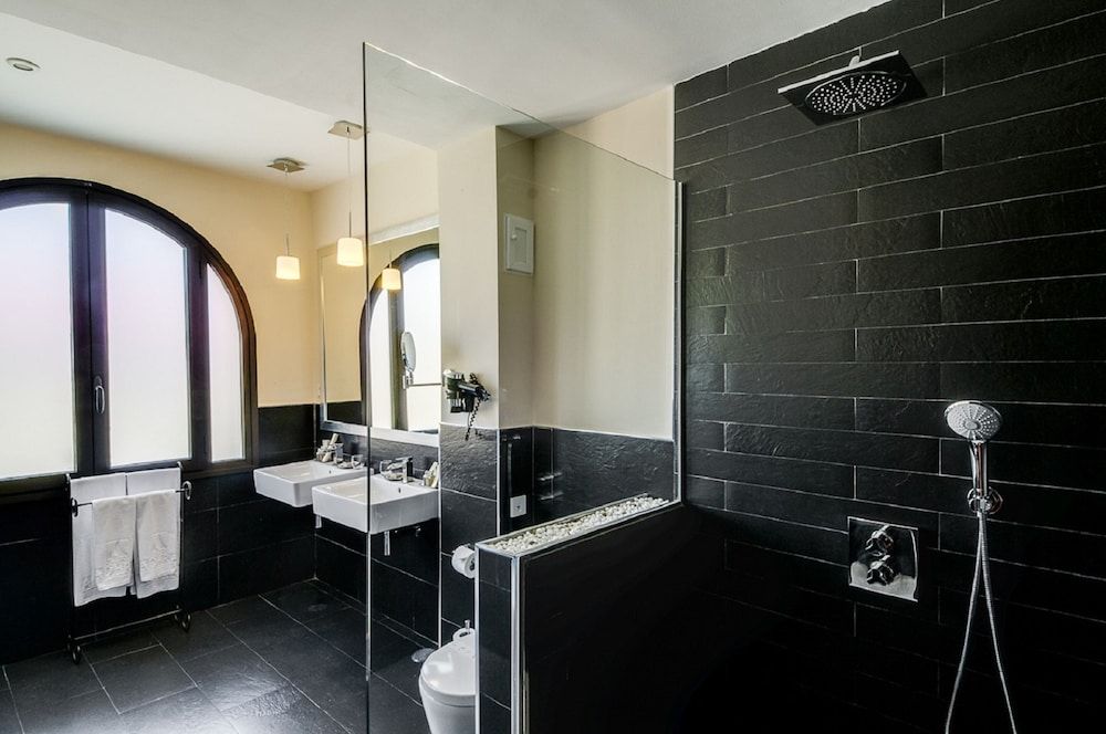 Suites Murillo Alcazar Deluxe Apartment, 1 Bedroom 9