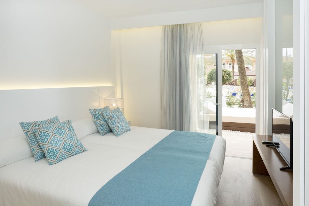 Suite, Balcony (2 adults)
