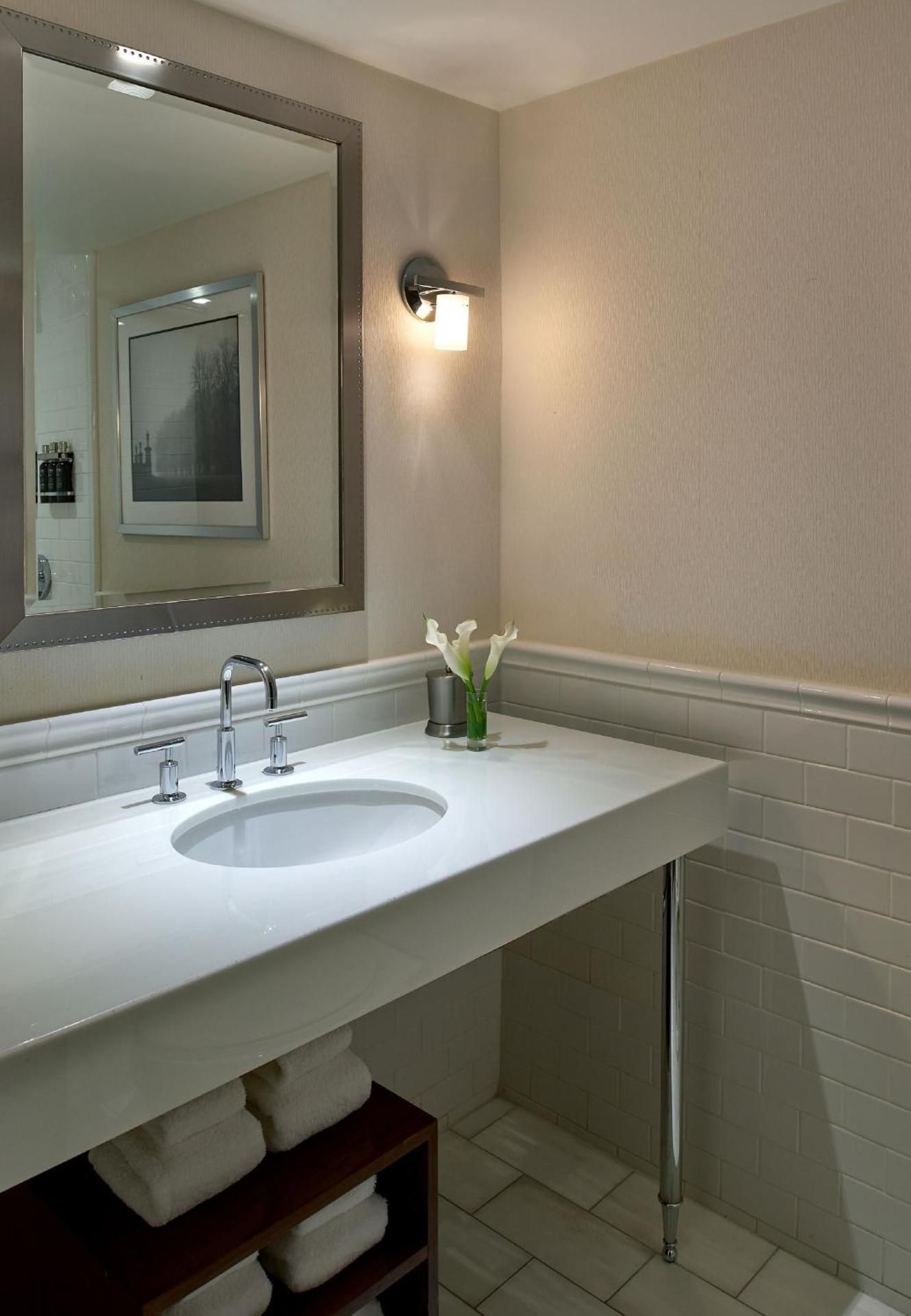 undefined Revere Hotel Boston Common 5