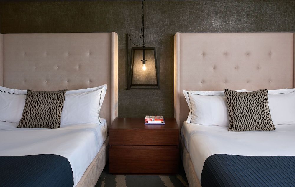 undefined Revere Hotel Boston Common 10