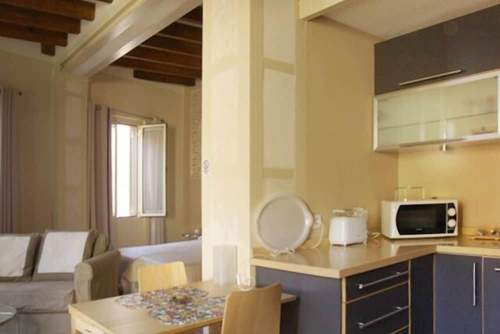 Apartamentos Reposo 1 Deluxe Studio, Tower 6