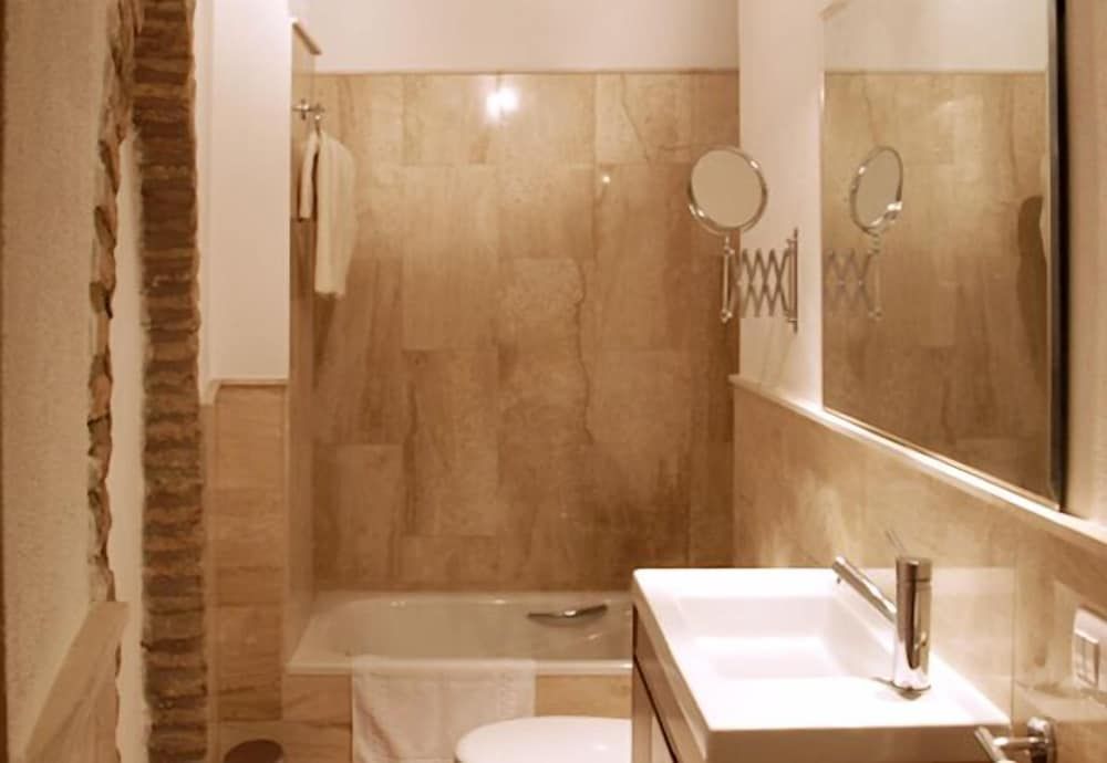 Apartamentos Reposo 1 Deluxe Studio, Tower 8