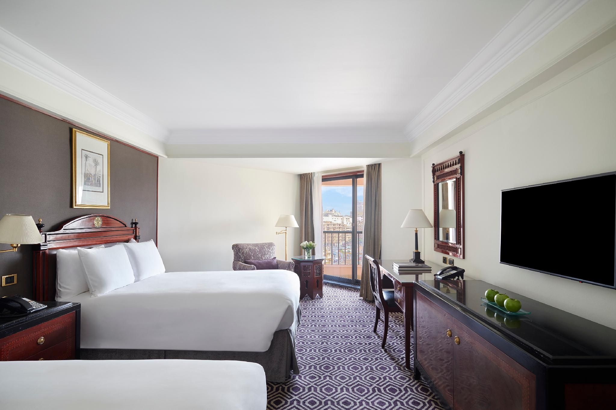 2 Queen Beds Classic City View Balcony