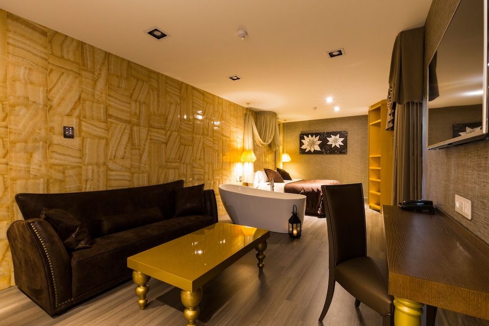 Sant Jordi Boutique Hotel