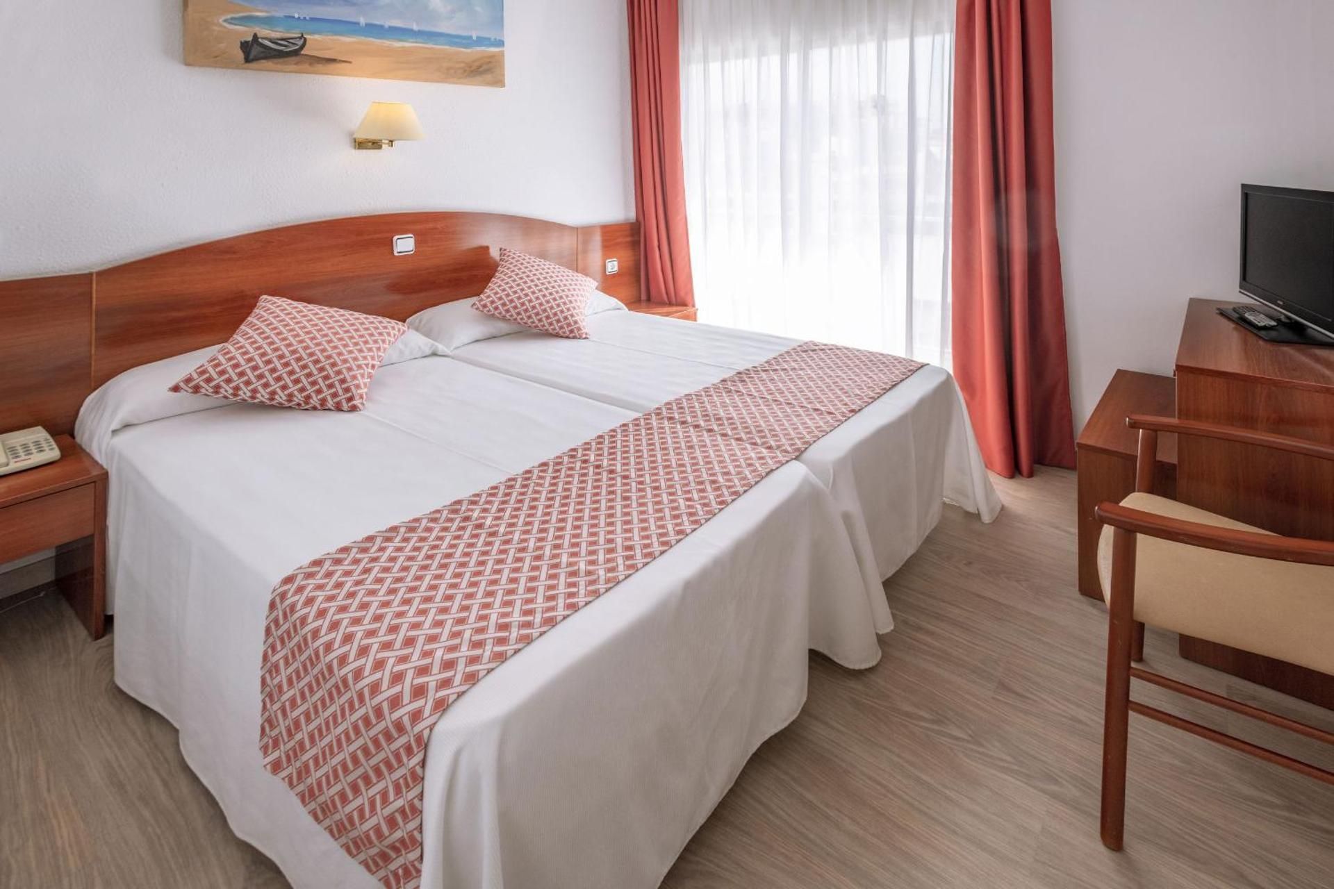Double or Twin Room with Balcony