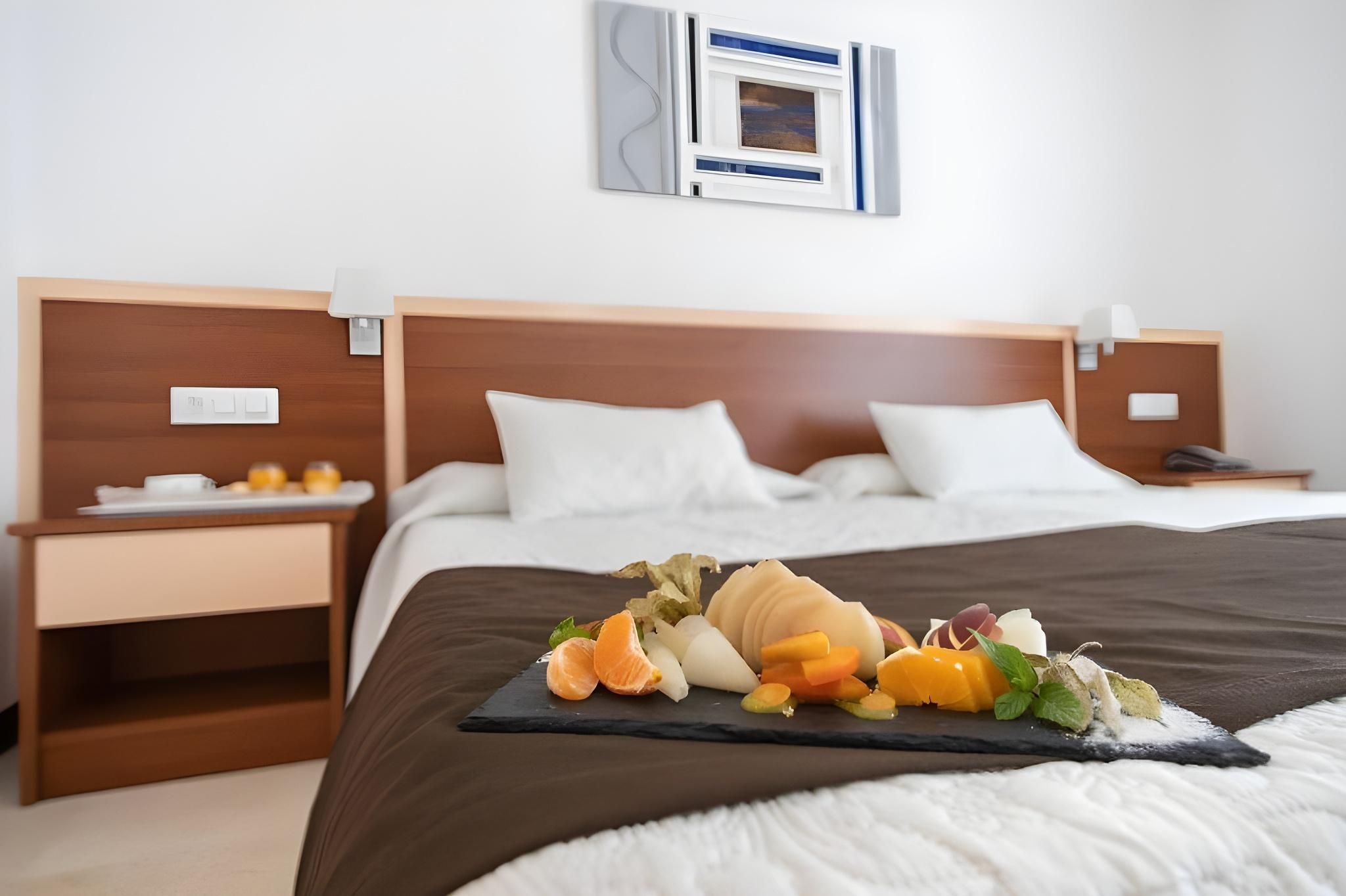 Standard Sea View Room