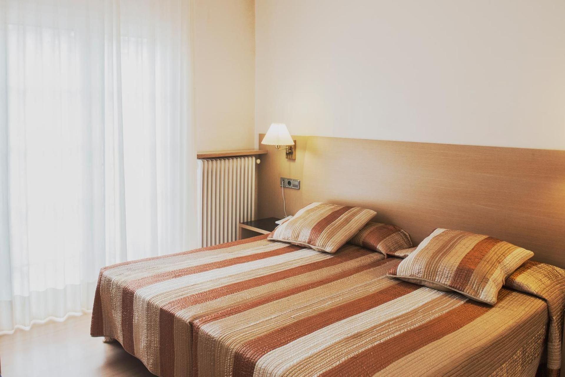 Triple Room (2 Adults + 1 Child)