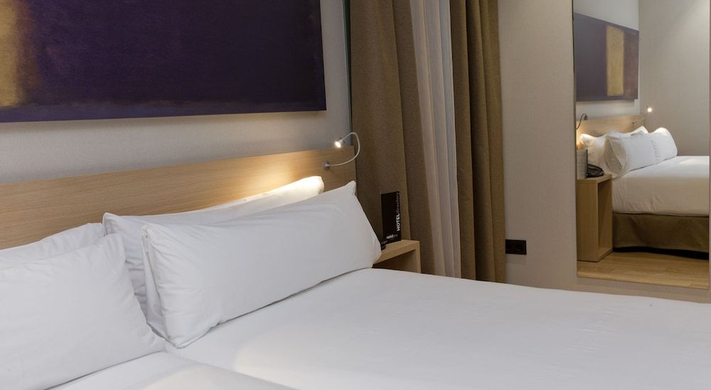 undefined Hotel Àmbit Barcelona 3