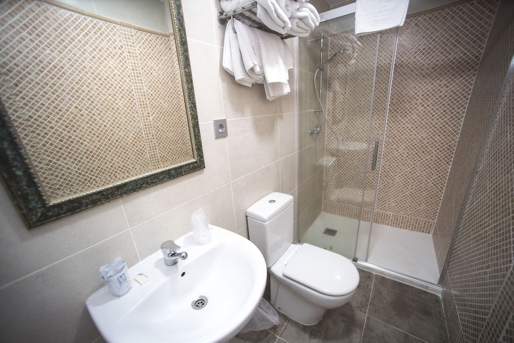 Hotel Alba Family Room 5